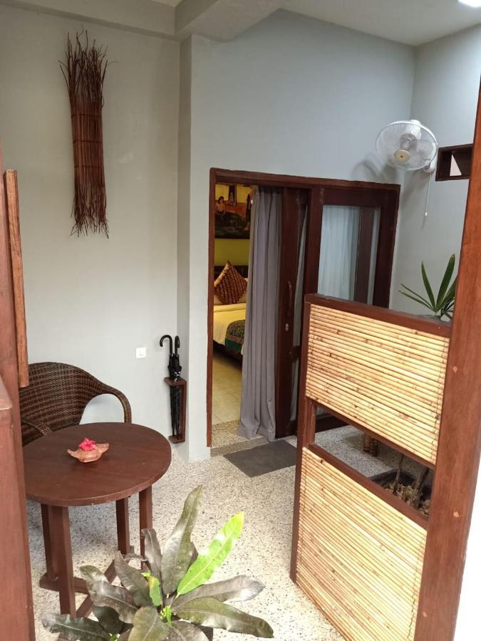 Cocotinos Lembeh A Boutique Dive Lodge Bitung Exterior photo
