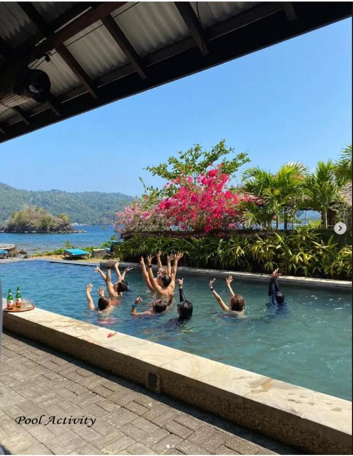 Cocotinos Lembeh A Boutique Dive Lodge Bitung Exterior photo